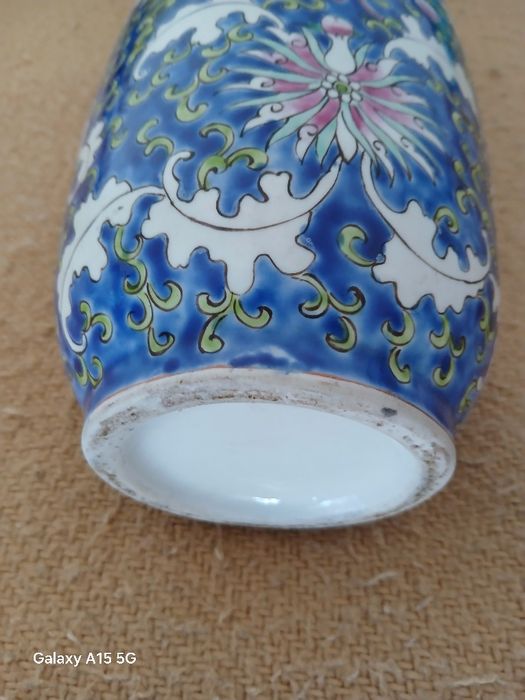 Jarra Oriental ,bom estado conforme fotos Anexa,medida cerca 30 cms