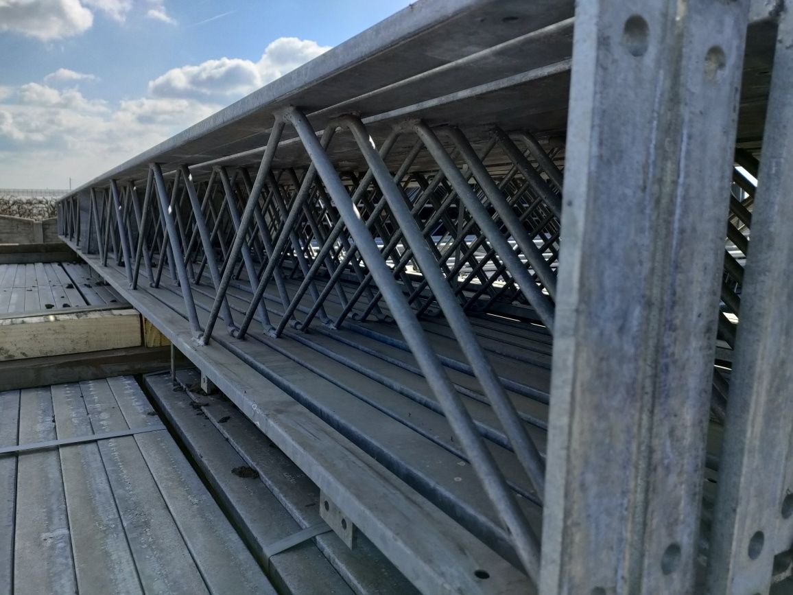 Konstrukcja Stalowa wiązary dachowe 6.3m kratownice na wiaty magazyny