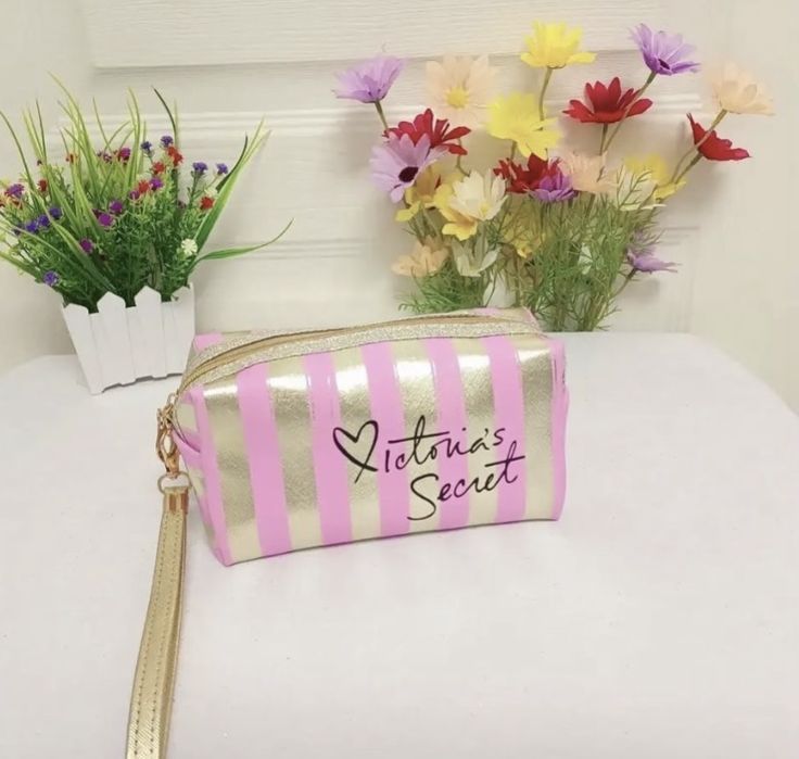 Косметичка victoria secret