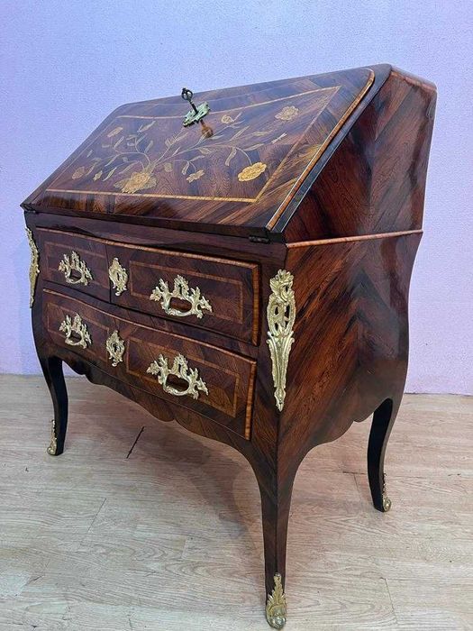 Sekretarzyk Ludwika XVI z przełomu wieku