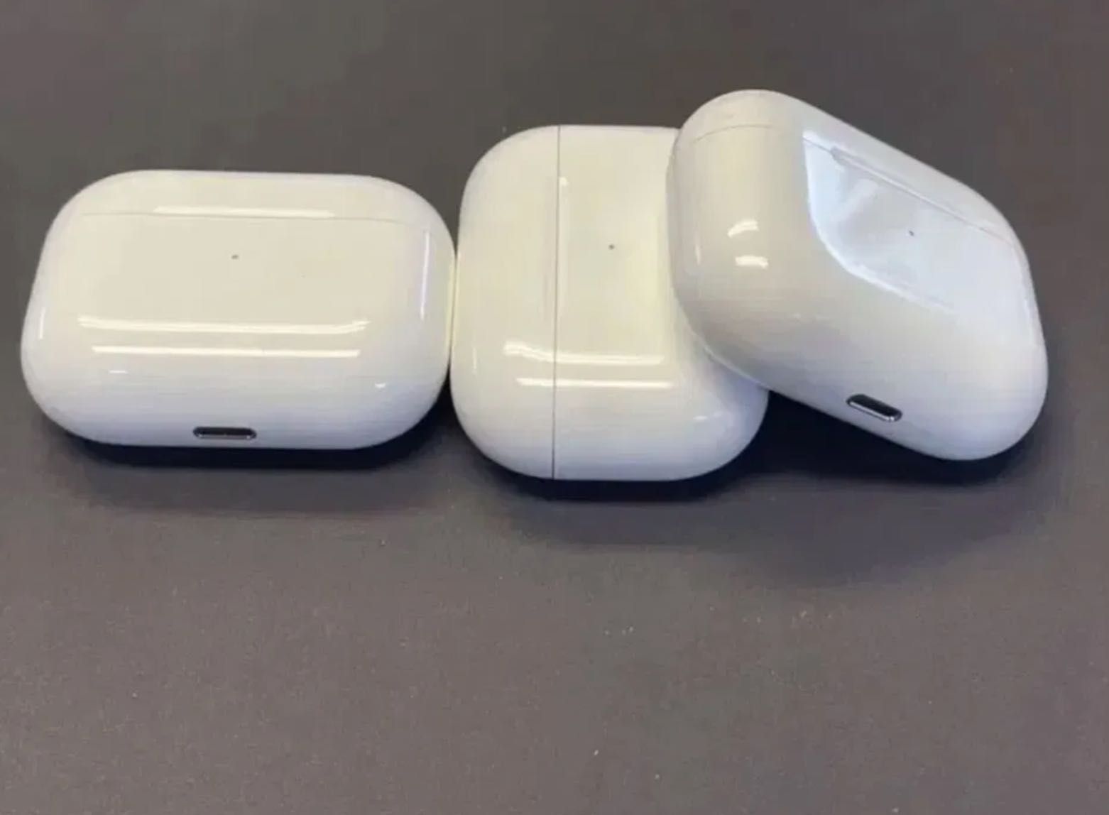 etui ładujace słuchawki AirPods pro 1 generacji oryginalne A2190