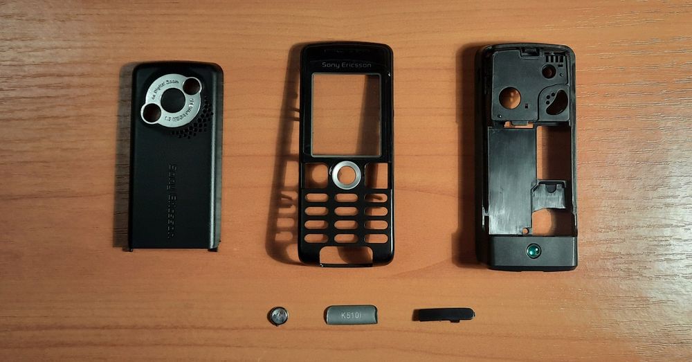 Корпус Sony Ericsson K300i, K500i, K510i, K600i, K700i, W550i, W810i.