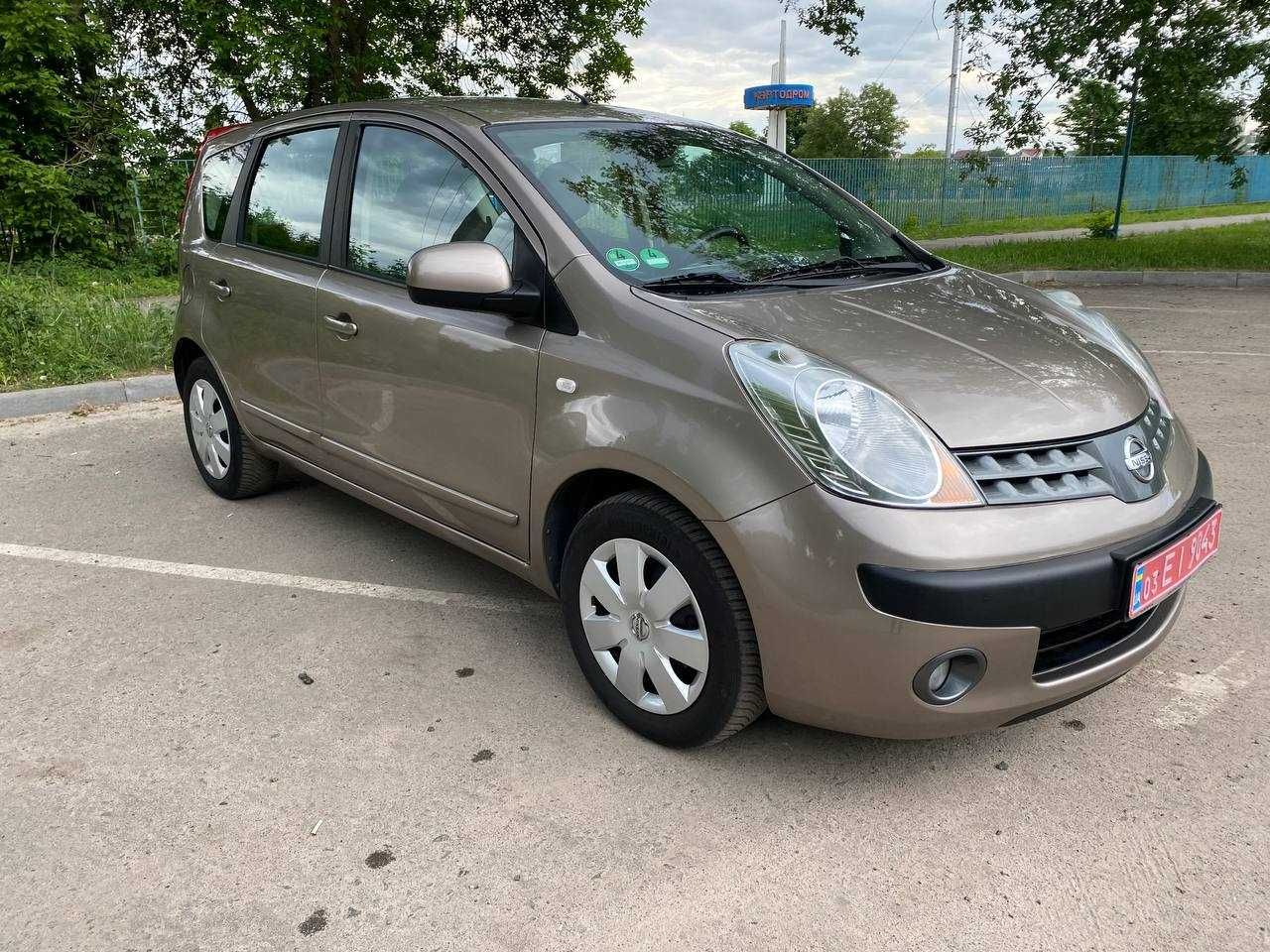 Продам Nissan Note