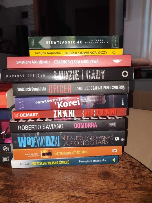 zestaw książek reportaż literatura faktu biografia