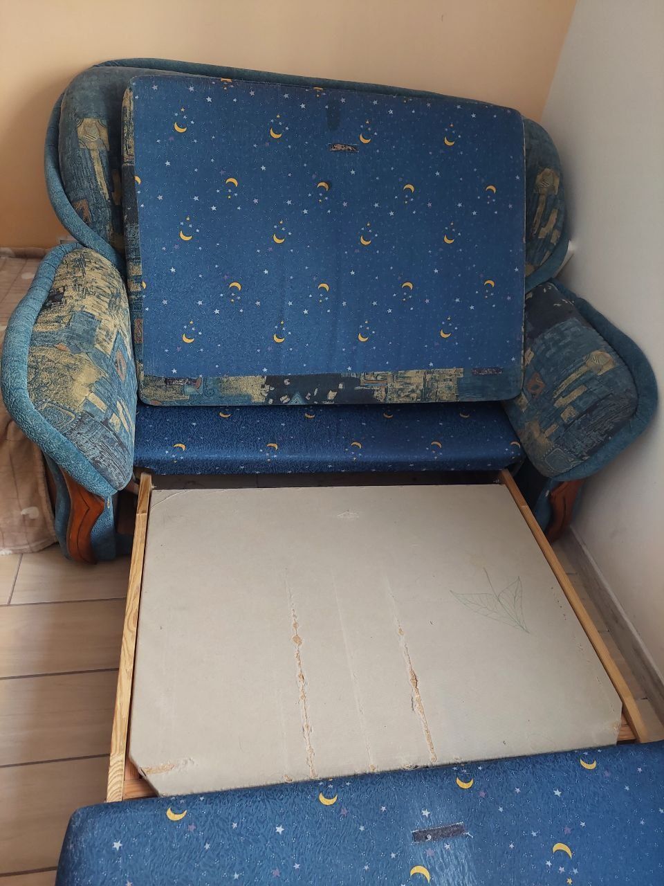 Продам Диван малютка