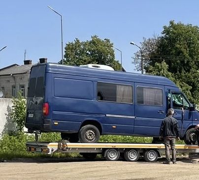 ЛТ35 пасажир 8+1 під ліцензією в шляху