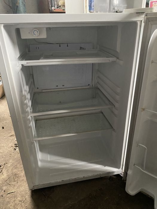 Робочий холодильк 85см