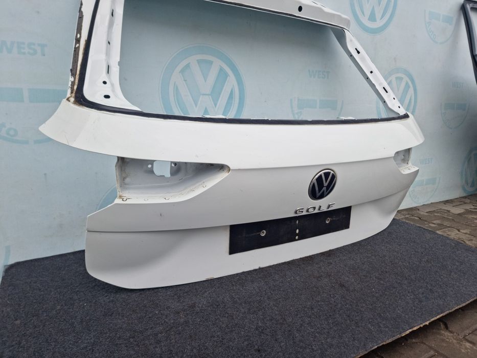 Гтольф 8 Крышка багажника Golf VIII Ляда Універсал