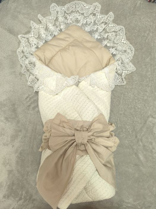 Конверт на виписку, хрестини.Весна,осінь, демісезон.