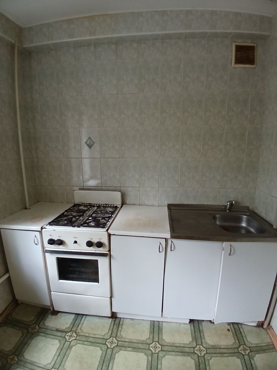 Продам 3-х кімнатну квартиру