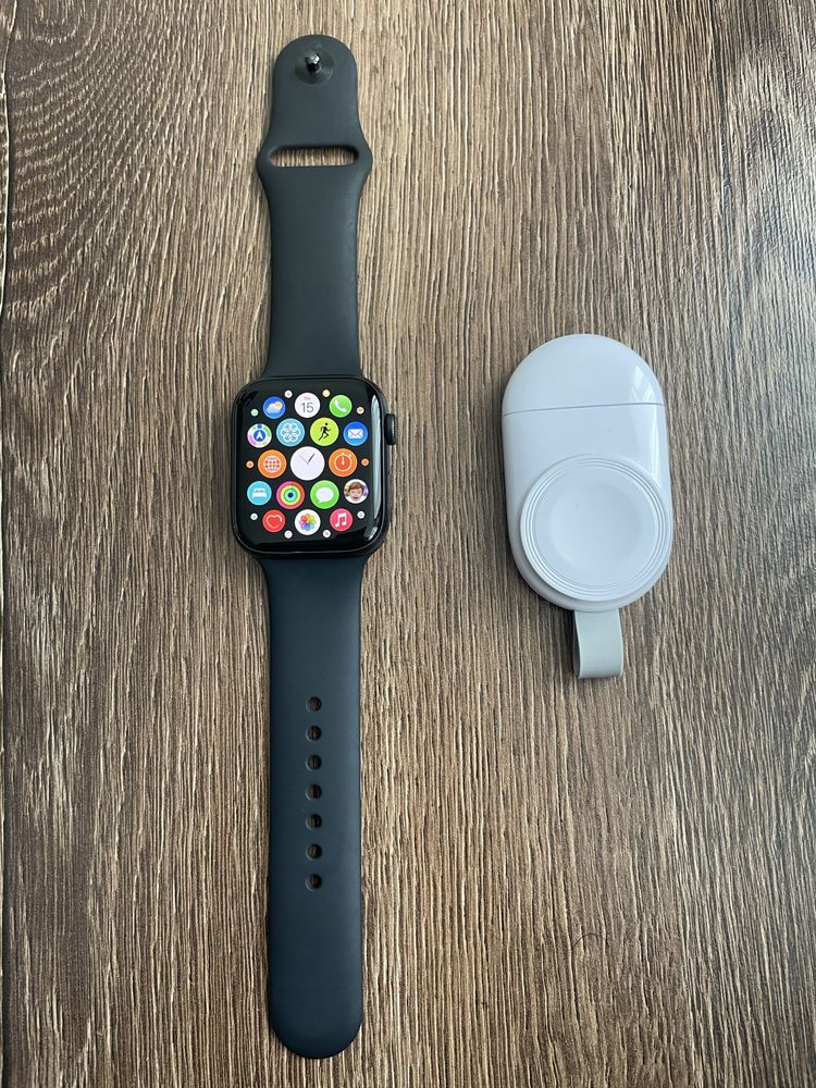 Apple Watch SE-44mm