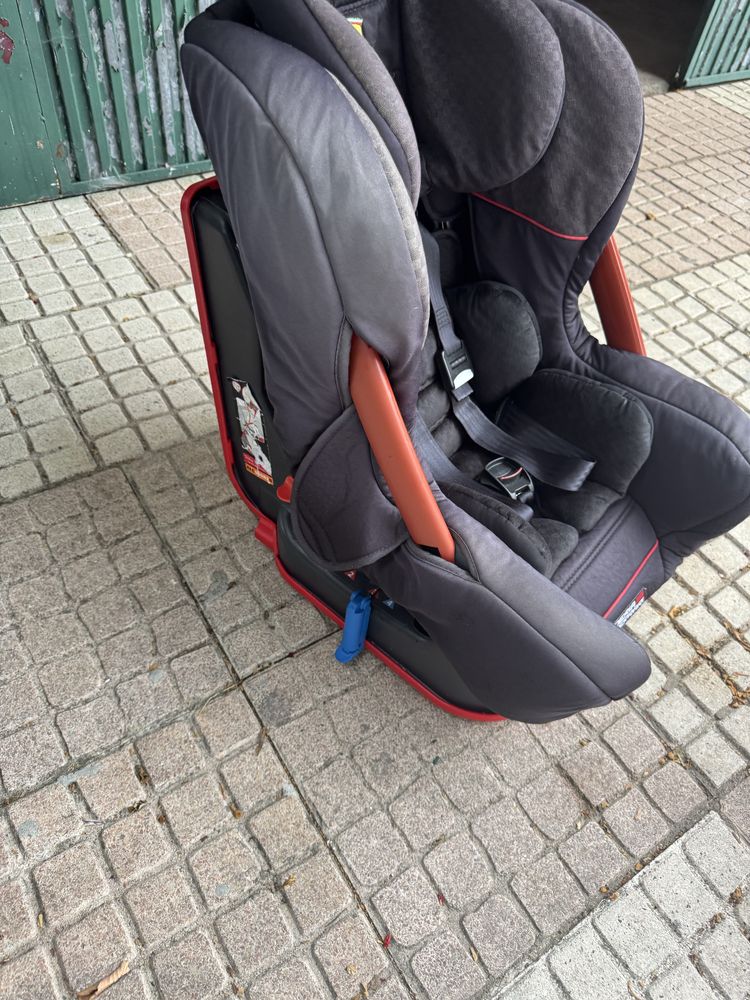 Cadeira Bebé Criança Auto Ferrari Grupo 0, 1 e 2