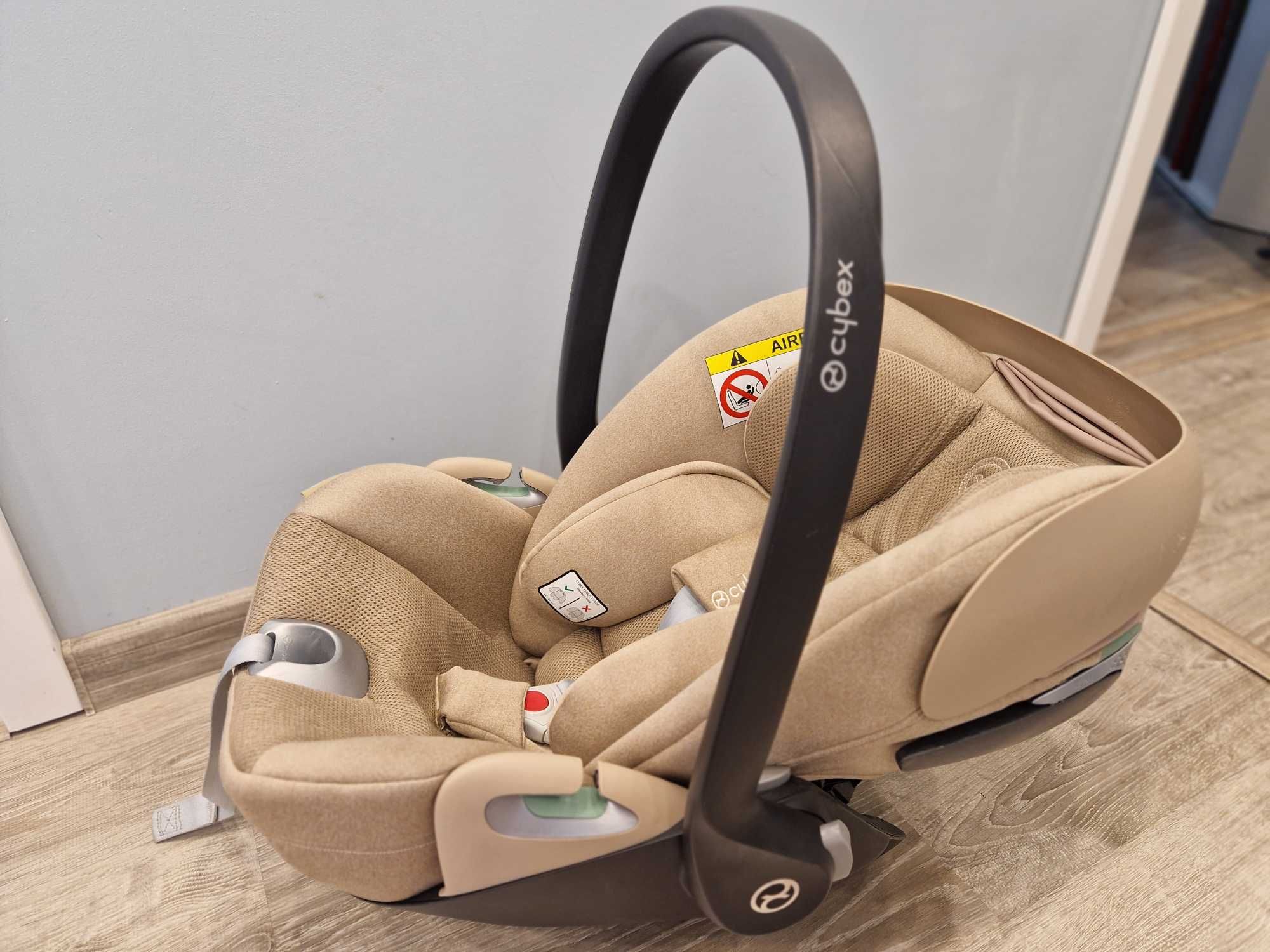 Cybex Cloud T I-size Plus