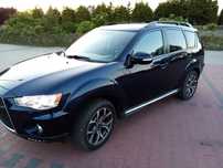 Mitsubishi Outlander stan bardzo dobry 7 osobowy mapęd 4x4