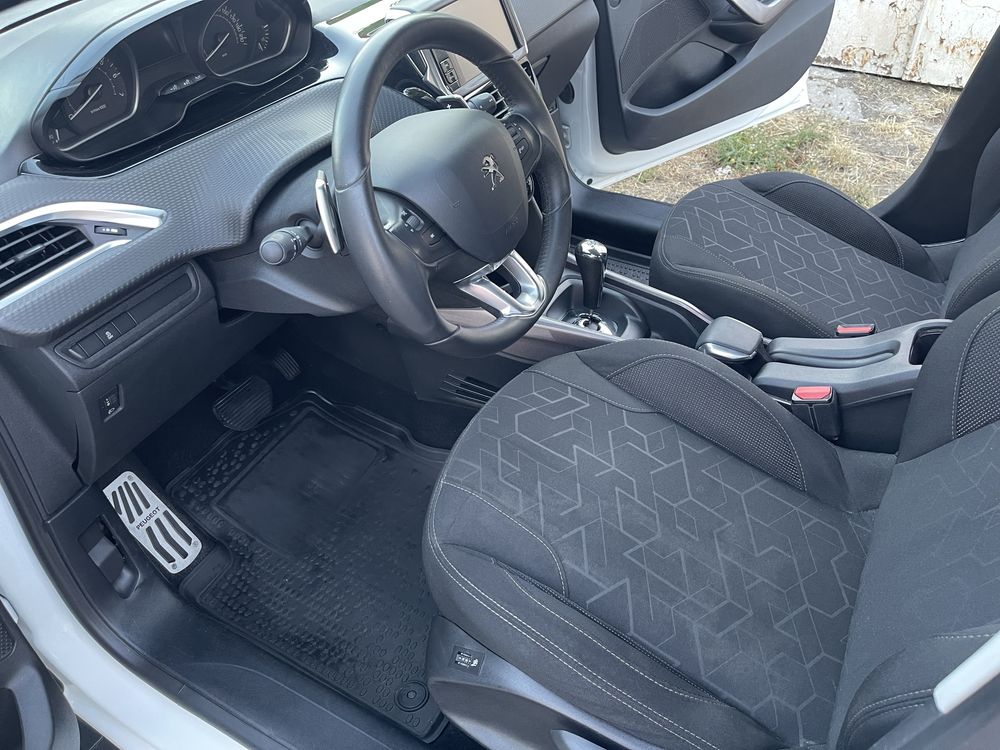 Peugeot 2008 2016г