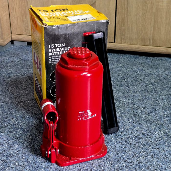 Домкрат пляшковий гідравлічний Torin Big Red 15 т (T91504)