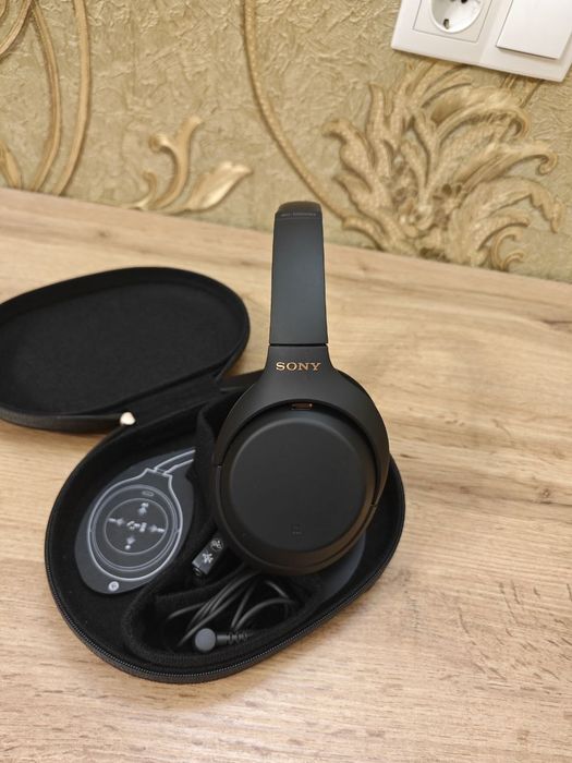 Sony wh-1000xm4 black в идеальном состоянии
