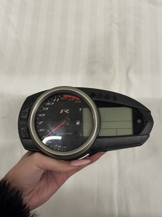 Licznik Kawasaki Z750 R  11-13r.