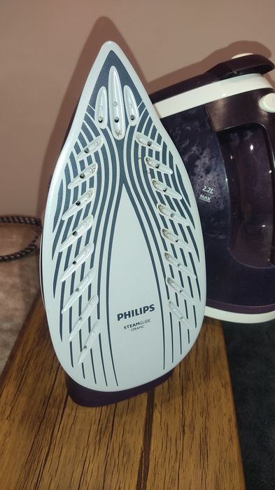 Потужна праска з парогенератором Philips GC7705 FastCare із Німеччини