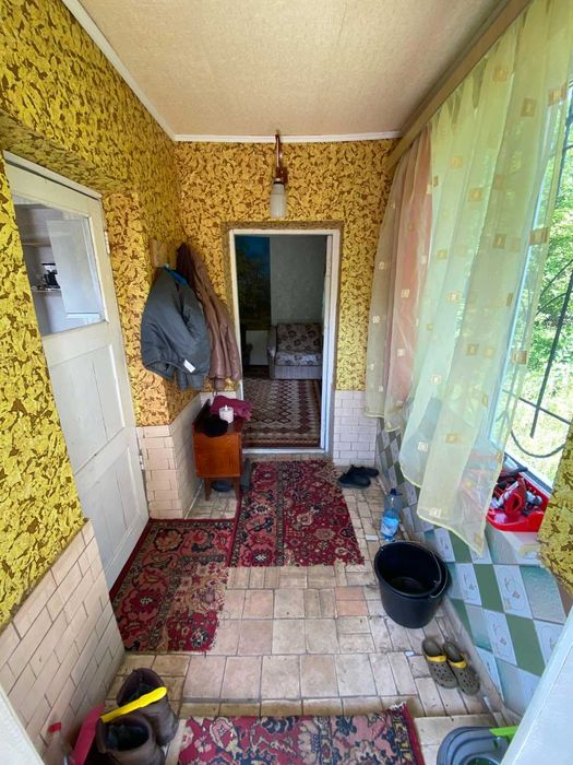 Дачний будинок з газом,водою та септиком