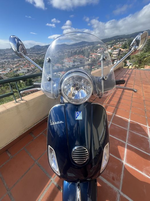 Vespa LX 125 i.e. 2011