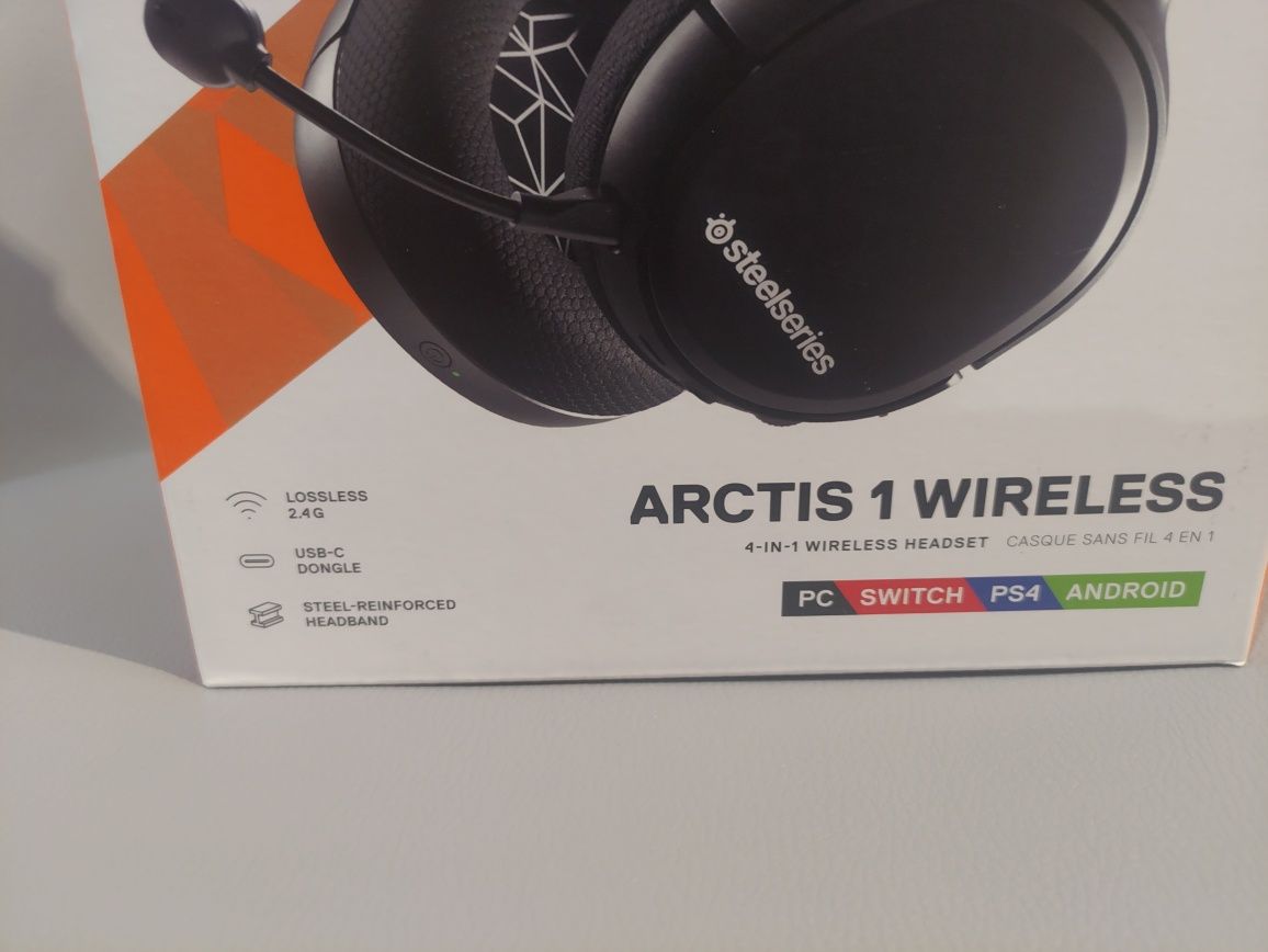 Наушники Arctis 1 Wireless (SS61512