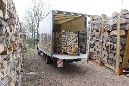 !! PROMOCJA !! - Drewno kominkowe [ układane na paletach ]
