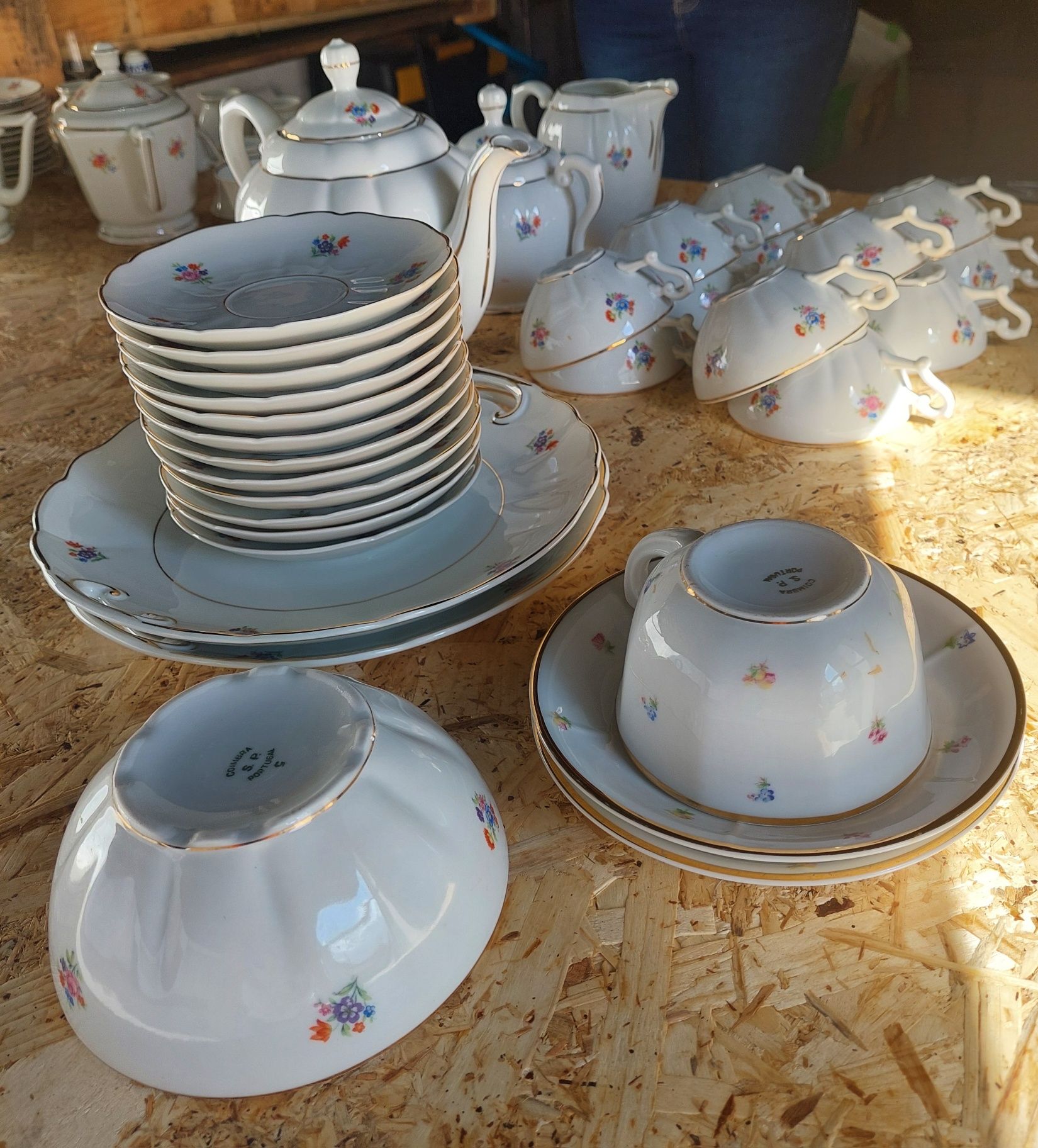 Serviço de chá porcelana Coimbra SP anos 50