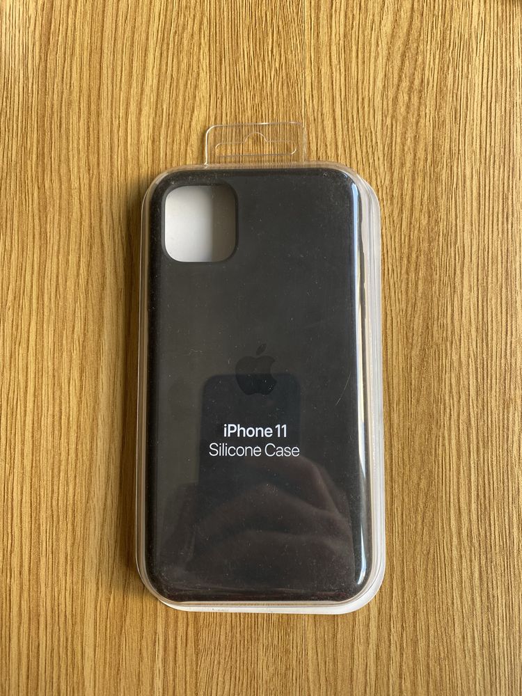 Capa Silicone Apple para iPhone 11 - Preto