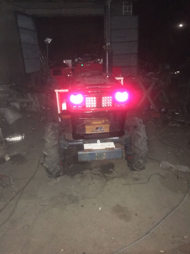 Трактор Kubota L2002dt