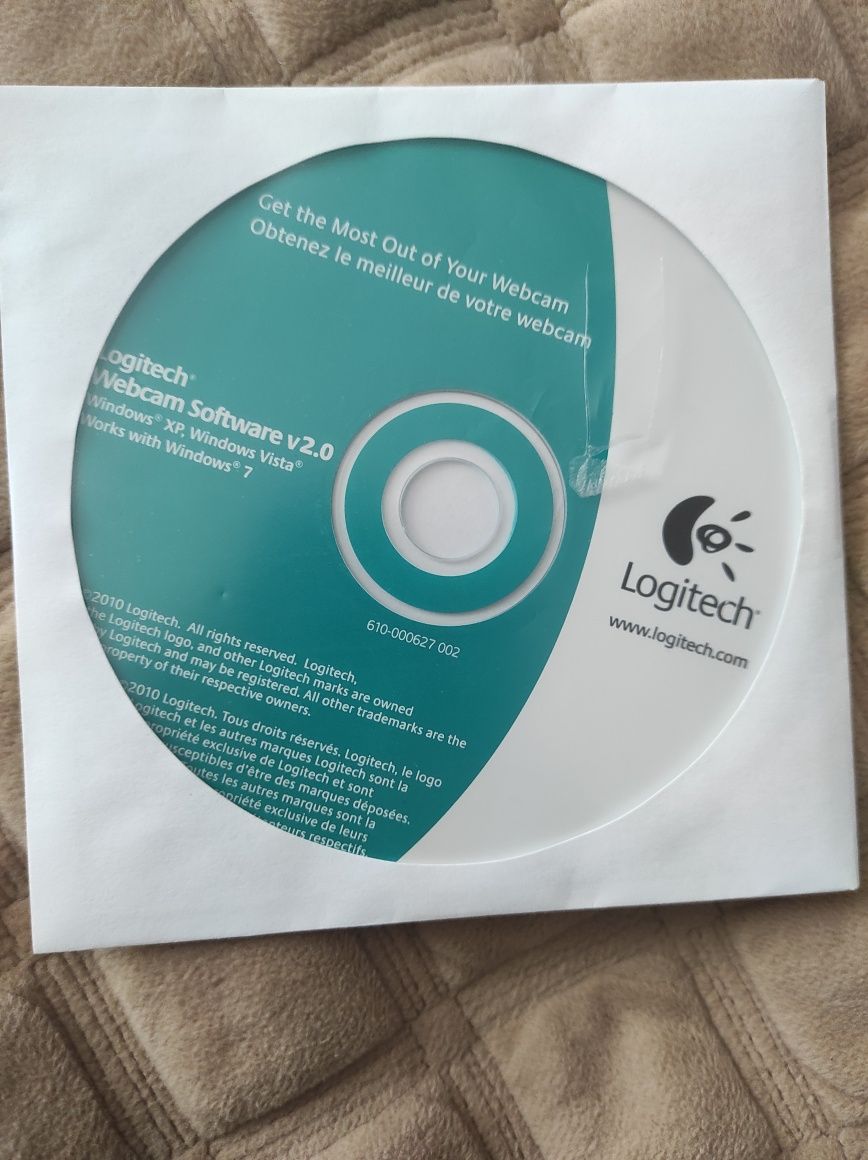 Веб камера Logitech c210