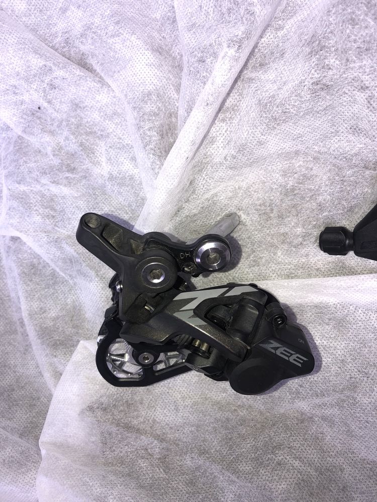 Shimano deore/zee