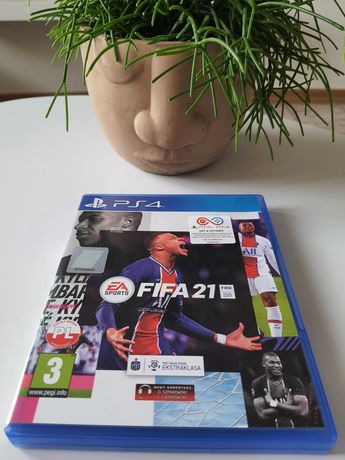FIFA 21 2021 gra na playstation 4 5 na konsole ps4 silm pro