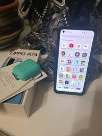 Oppo A74 com fones