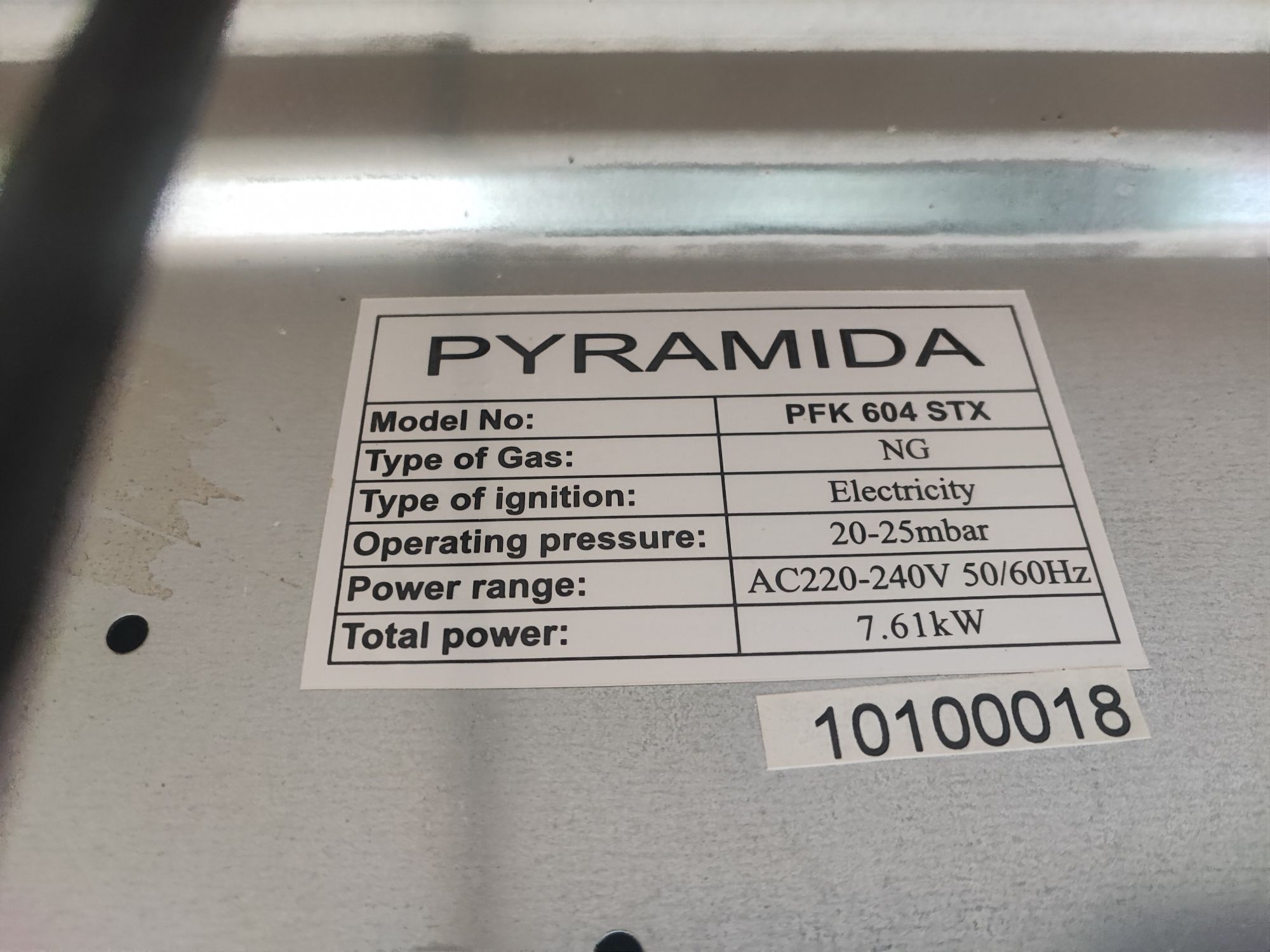 Pyramida PFK 604 stx варочна поверхність на запчастини