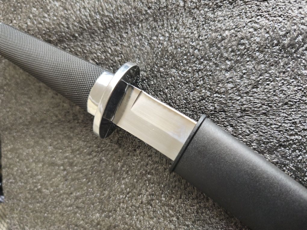 Faca estilo wakisashi como Nova