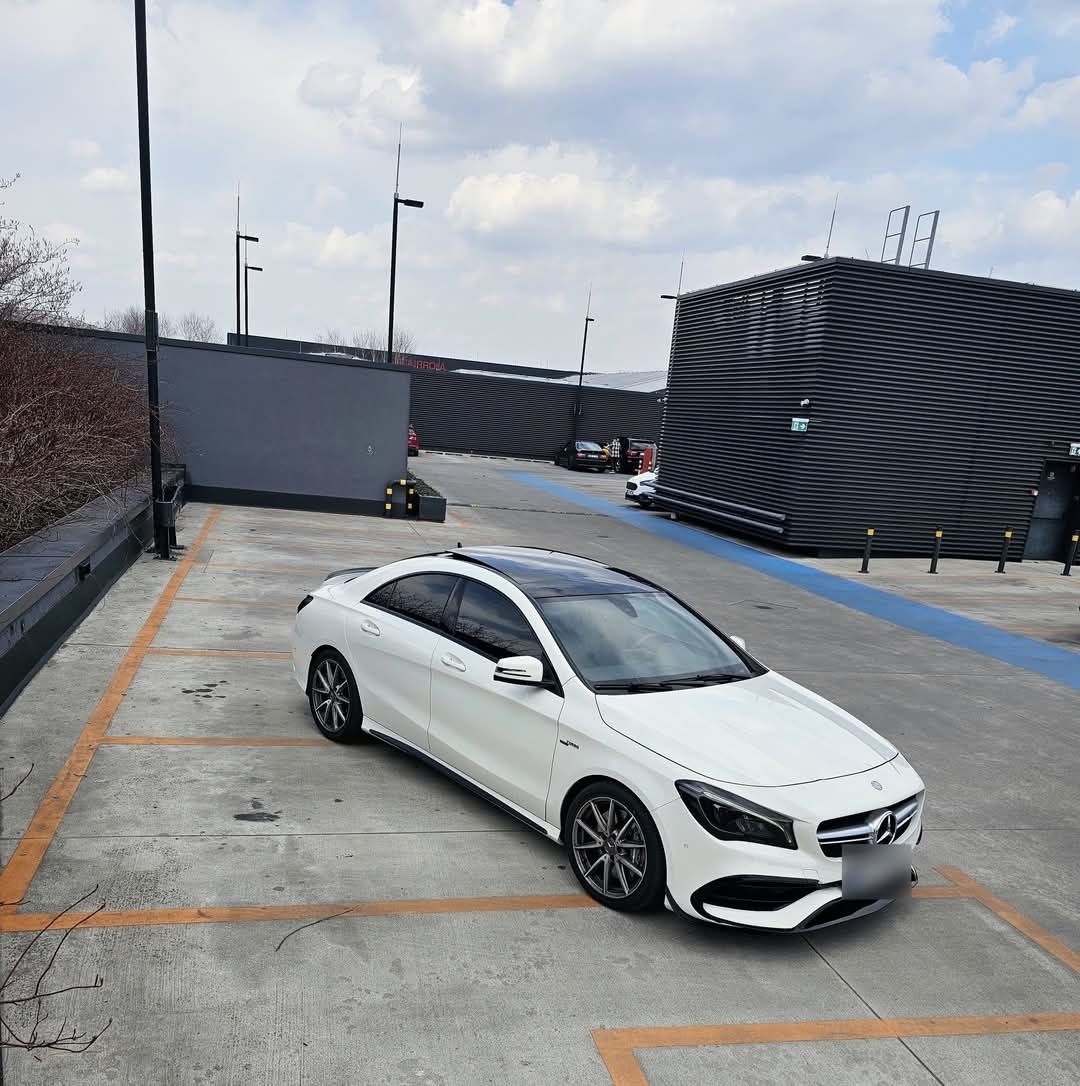 Mercedes CLA 45 AMG 421KM