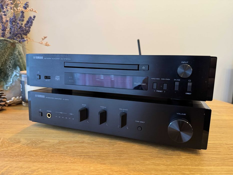 Mini wieża Yamaha Grand PianoCraft MusicCast MCR-N870D - Spotify/Tidal