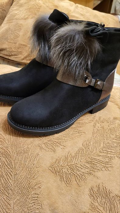 Зимові черевики 40 розмір