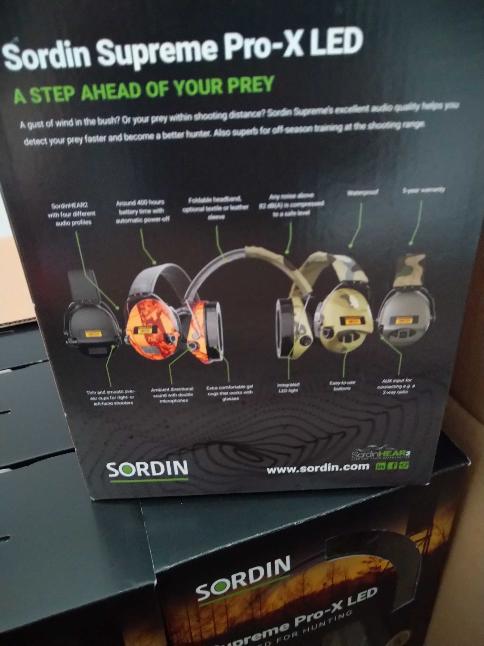Ochronniki słuchu aktywne Sordin Supreme Pro-X LED Camo
