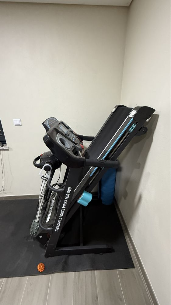 Passadeira Elétrica Dobrável BEHUMAX Treadmill Force Vibrator 580