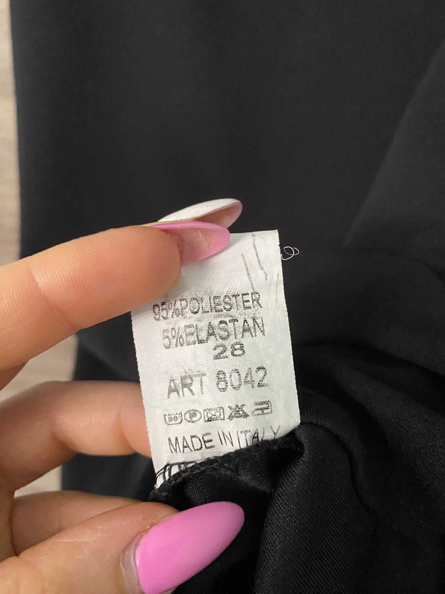 Sukienka mini czarna mała z koronką S 36 prześwitująca elegancka