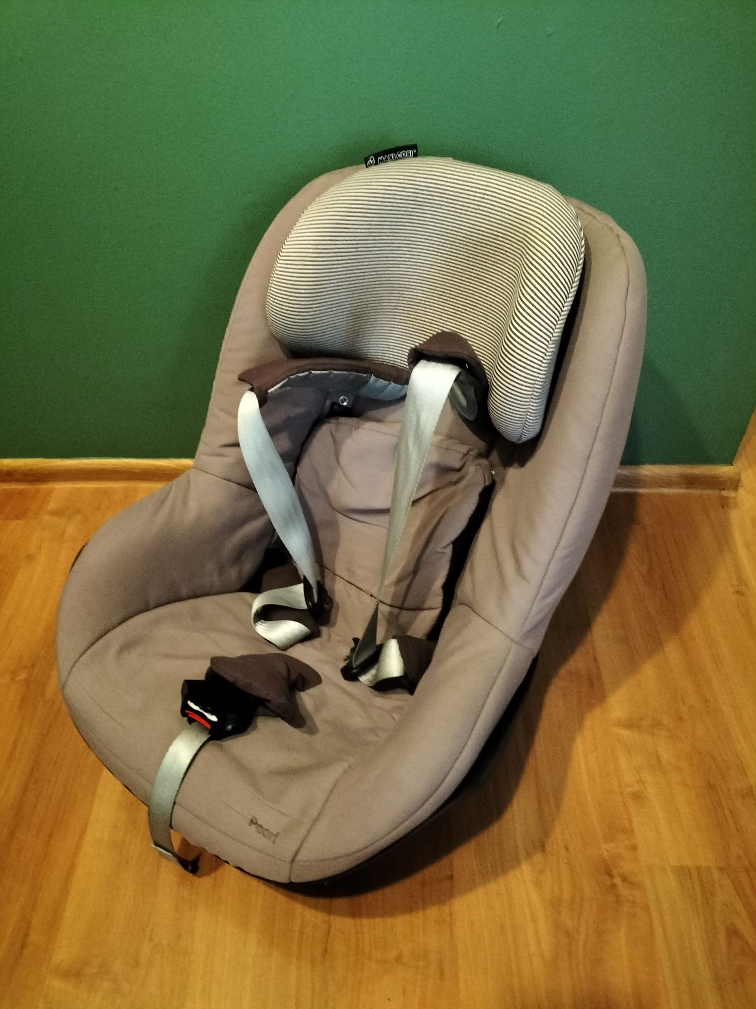 Fotelik Maxi Cosi Family isofix 9-18 z bazą