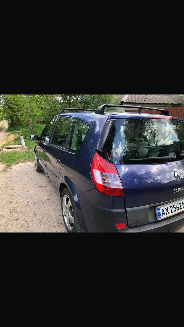 Срочно! Продам Renault Megane Scenic 2005