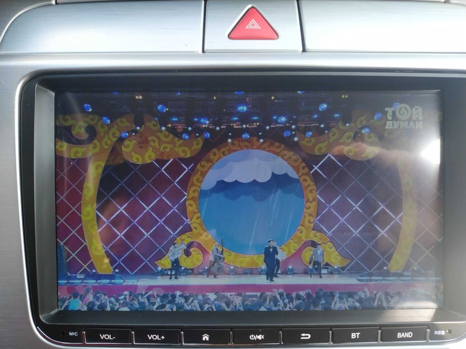 Магнітола VW Seat Skoda пассат Б6 тауран тігуан гольф джета