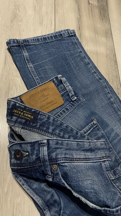 Spodnie Jack&Jones 29/32 Loose Fit męskie jeansy bawełna granatowe