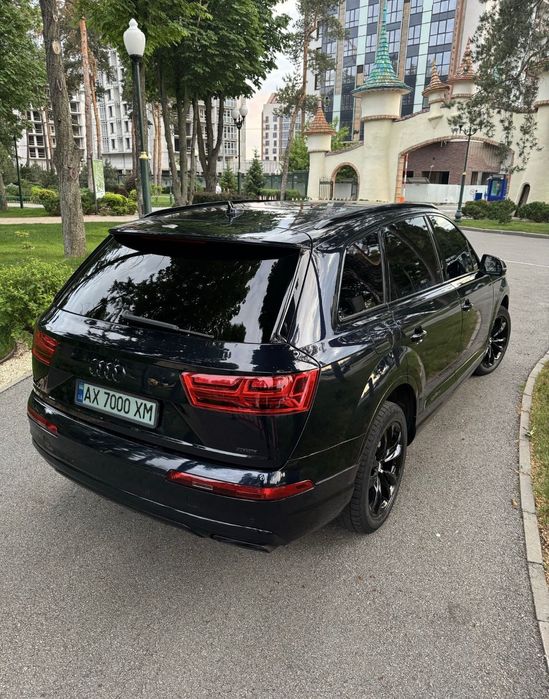 Красуня Audi Q7 2017 ( обмін на авто, нерухомість )