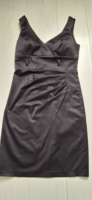 Віддам плаття безкоштовно