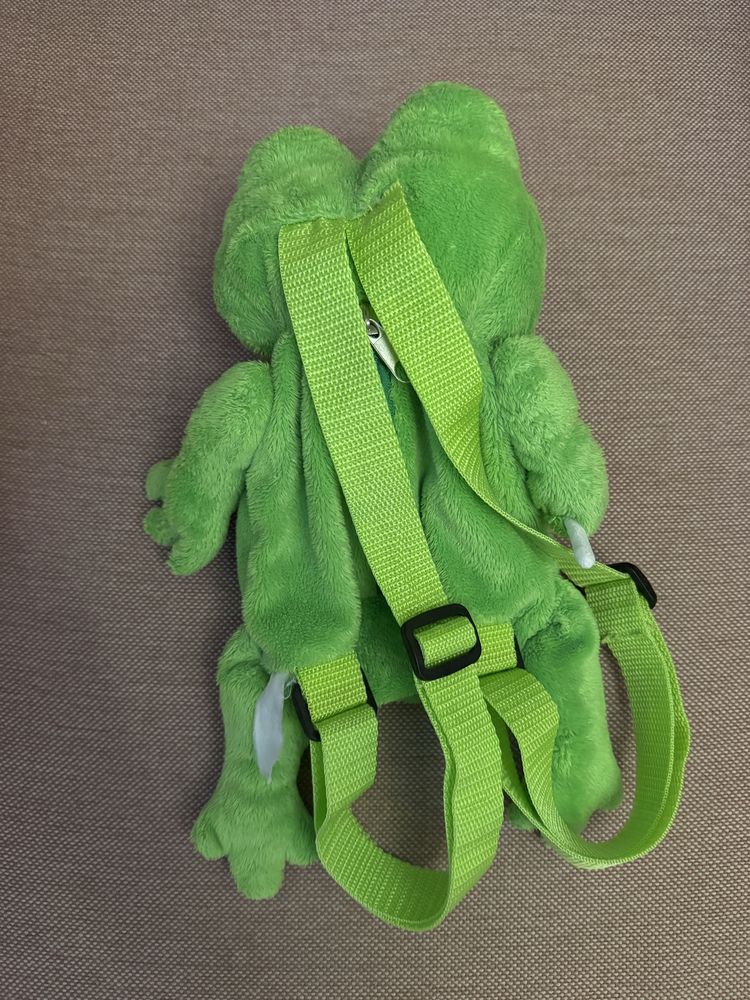 Chupa Chups żabka zielona plecak maskotka wysokość 28cm.