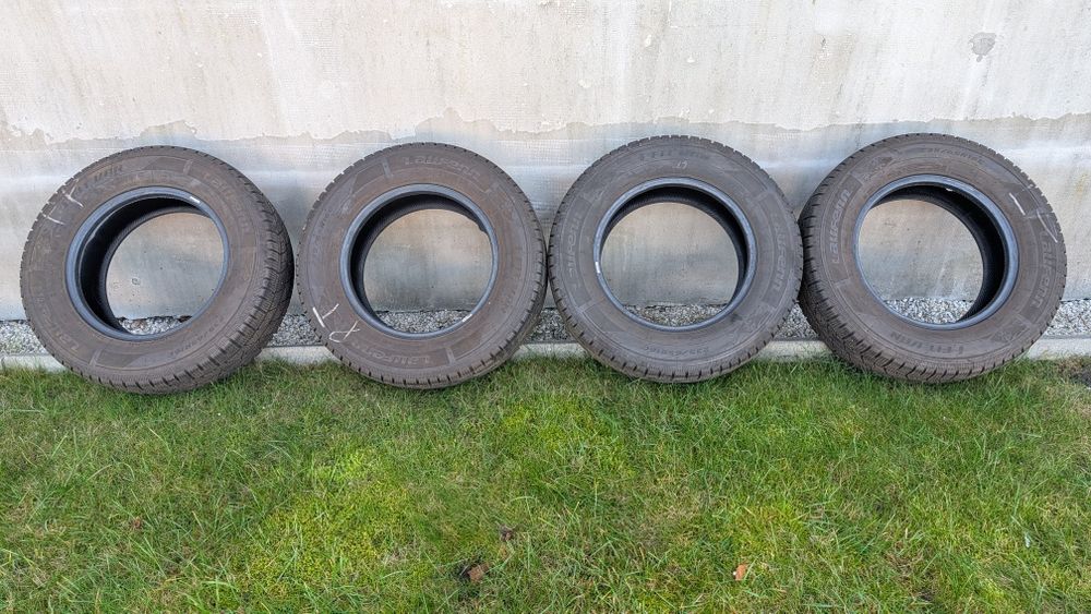 Opony zimowe Laufenn i Fit Van 235/65 R16 DOT 2023.
